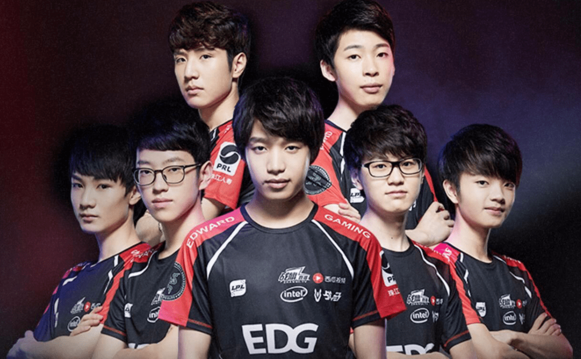 JDG绝杀NS，Faker打出惊人五杀峡谷大战入围赛，强势挺进下一轮