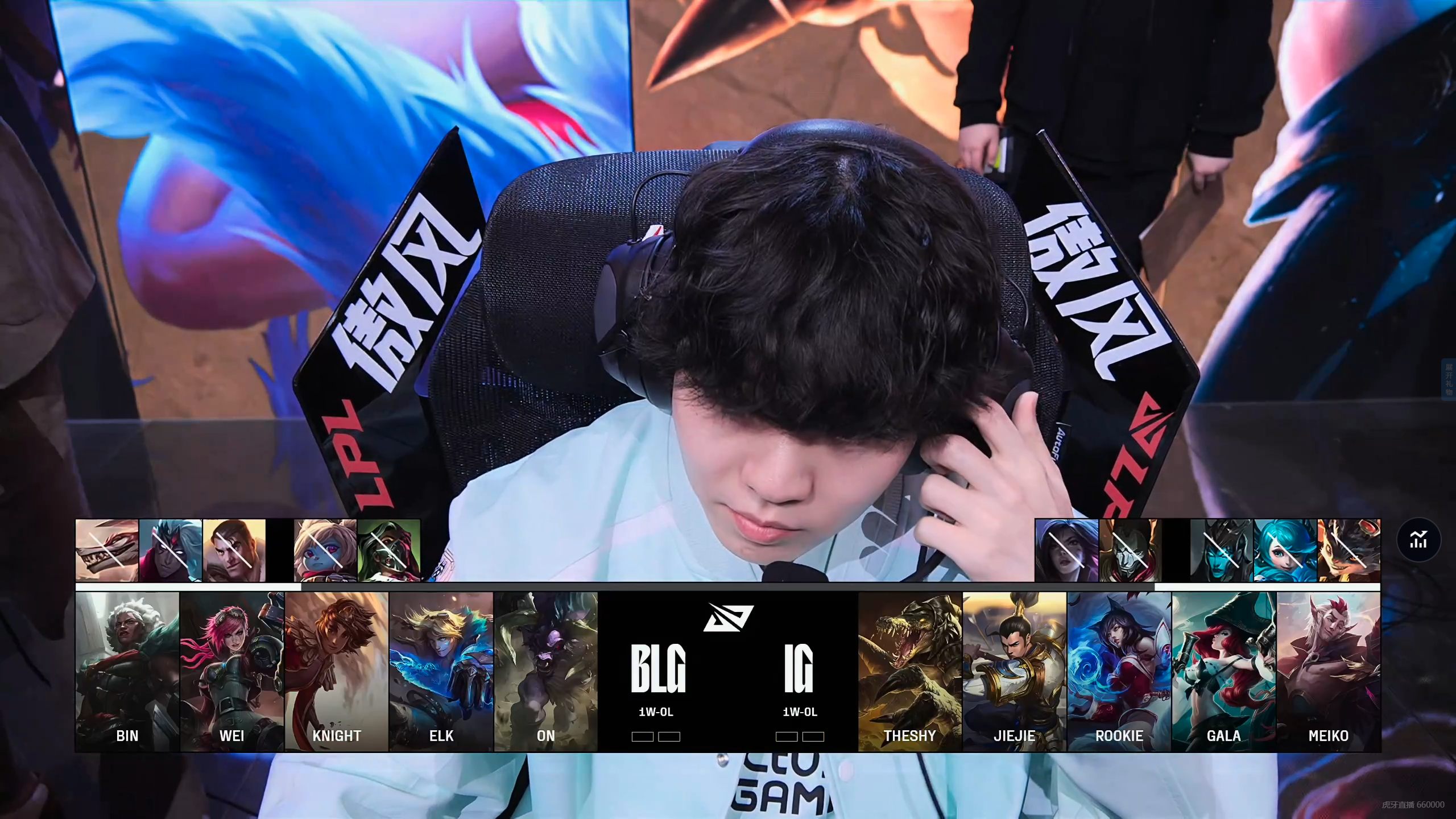 开云体育平台APP-一场经典之战！世界杯点燃球迷热情